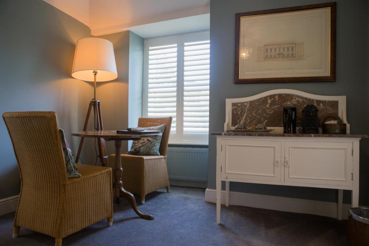 Bed and Breakfast Mount Edgcumbe Royal Tunbridge Wells Exterior foto A room at the hotel
